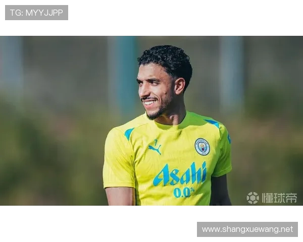 2018年英超曼城客场球衣设计与细节评析 2018年英超曼城客场球衣设计与细节评析