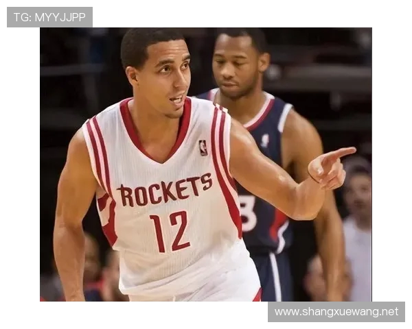 NBA火箭队球员“火小子”的职业表现及影响