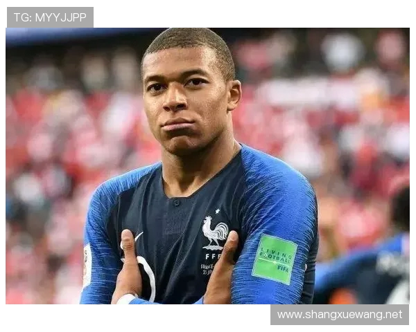 姆巴佩因膝伤未愈对皇马医疗团队不满返回法国寻求专家意见